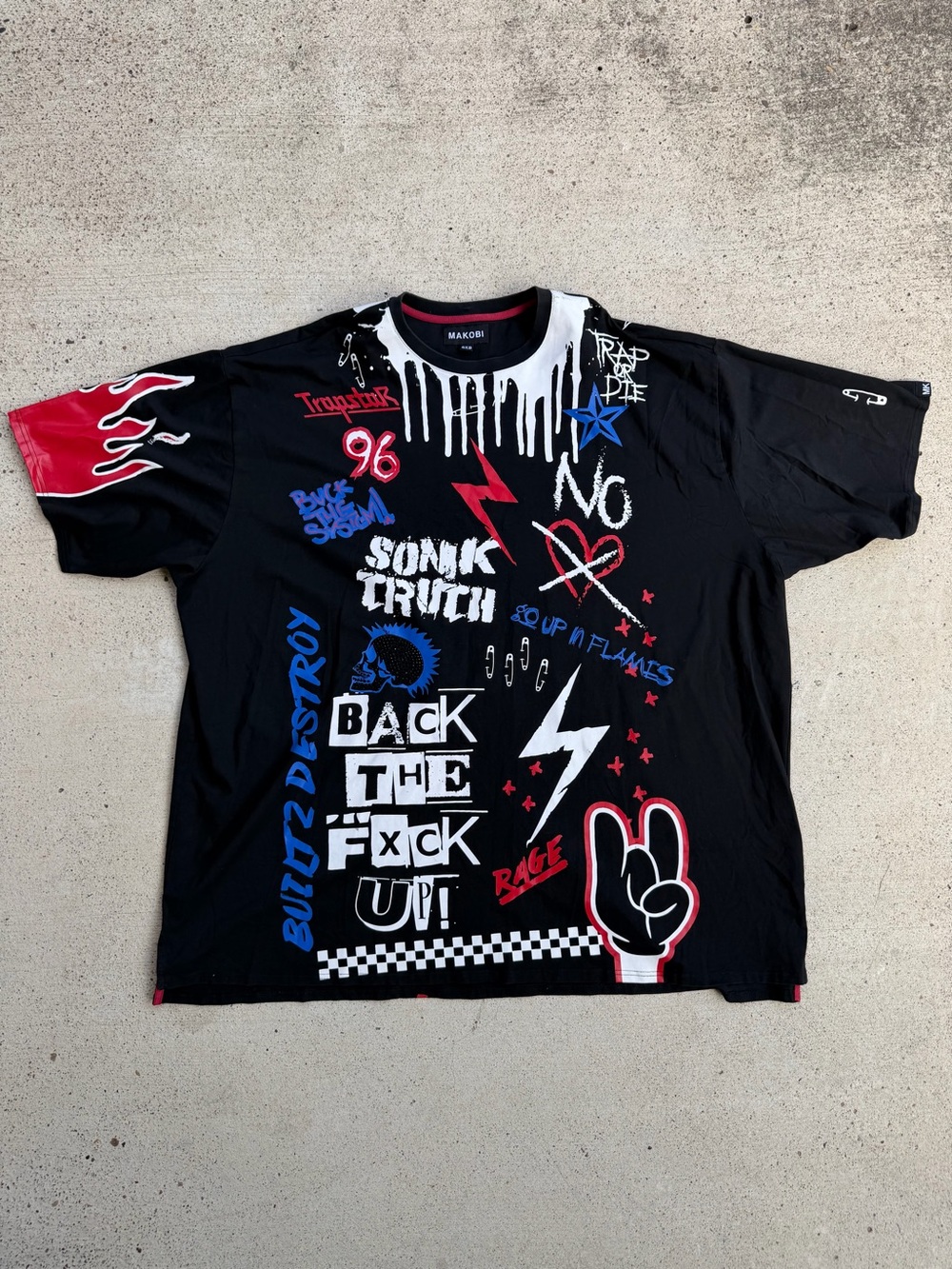 Makobi Skull Rhinestone Flame Shirt Mens 6XB Streetwear Graphic Tee MK Tag